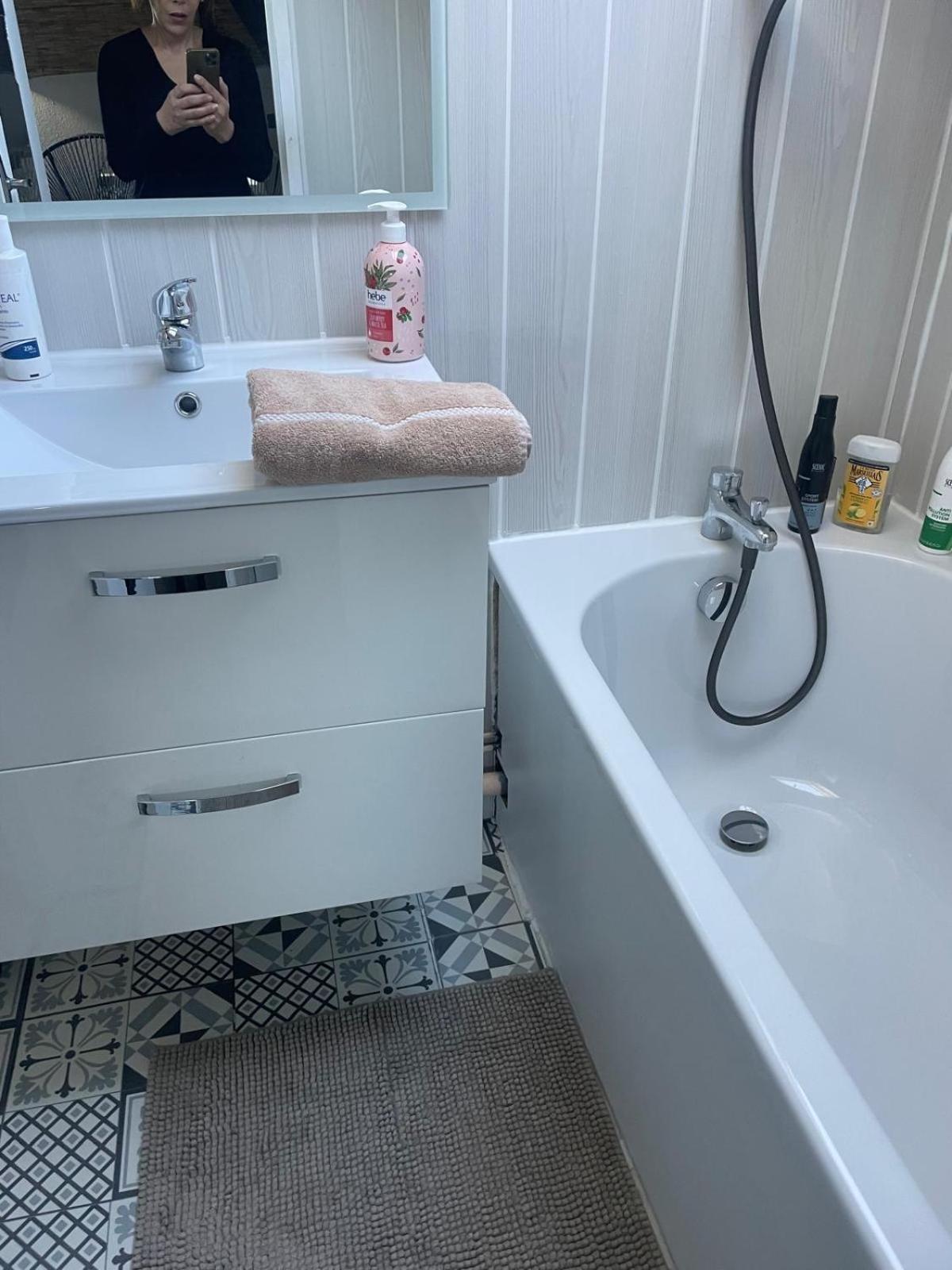 Le Bali Apartment Besancon Bagian luar foto